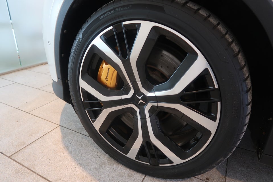 Polestar 2 Performance AWD 5d