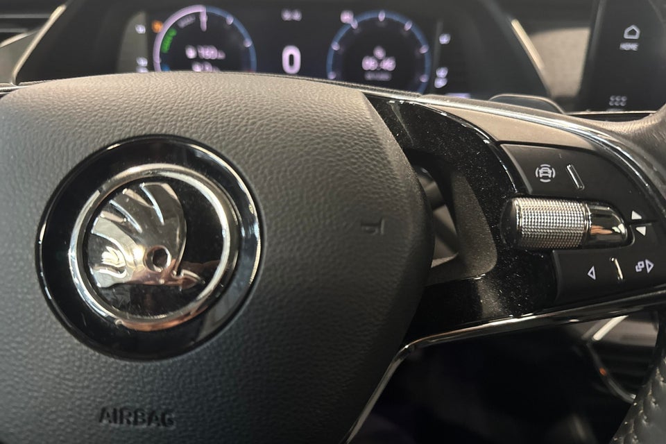 Skoda Octavia 1,4 TSi iV Plus Combi DSG 5d