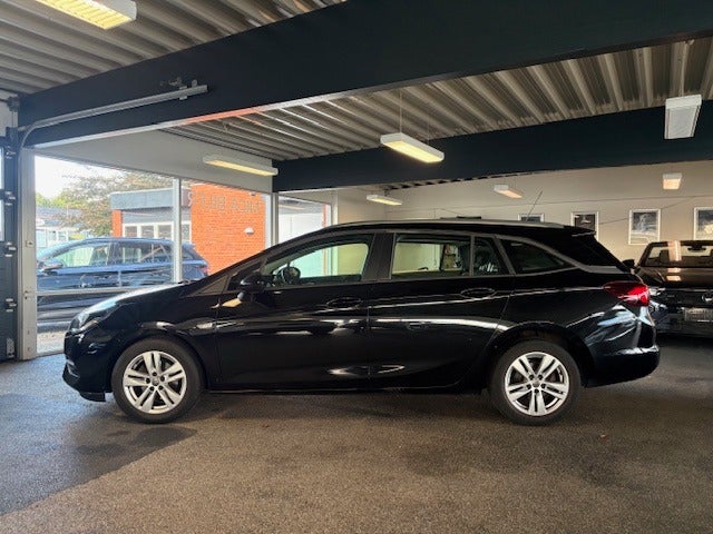 Opel Astra 1,2 T 110 Enjoy Sports Tourer 5d