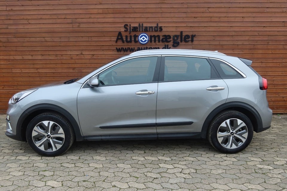 Kia e-Niro 64 Advance 5d