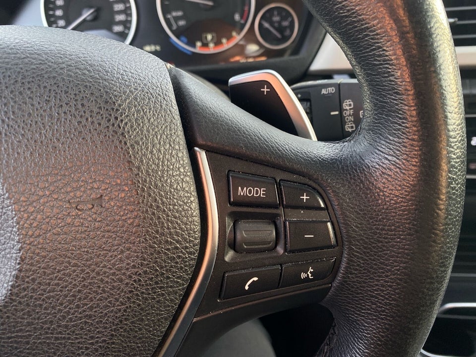 BMW 320d 2,0 Touring aut. 5d