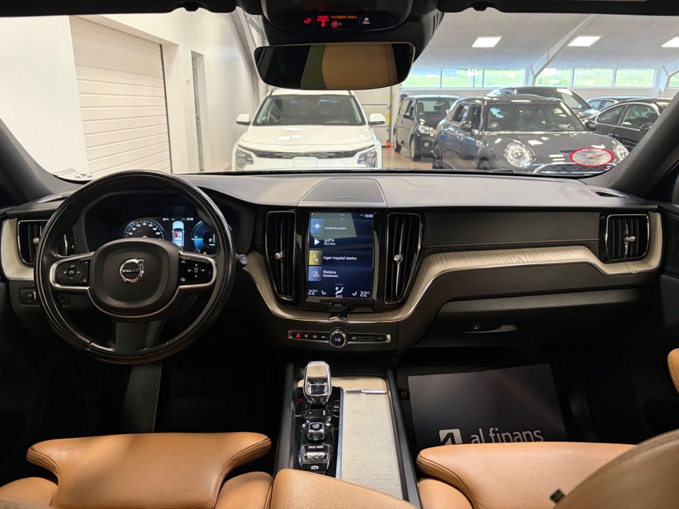 Volvo XC60 2,0 T8 ReCharge Inscription aut. AWD 5d