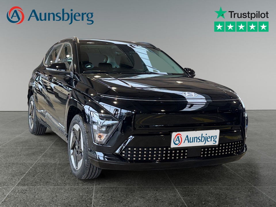 Hyundai Kona 48 EV Essential 5d