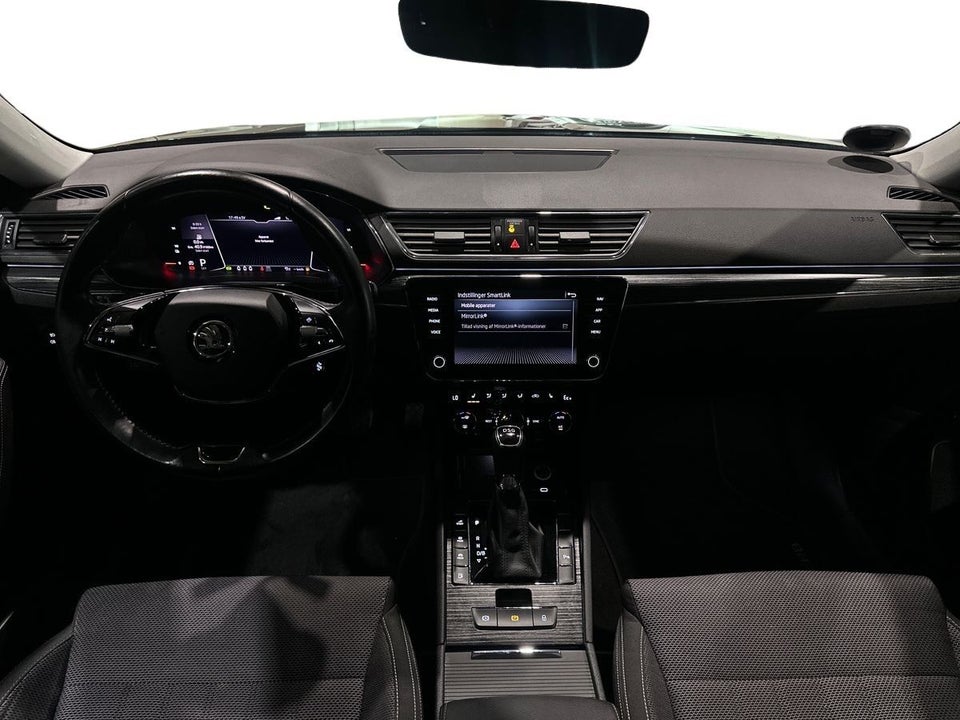 Skoda Superb 1,4 TSi iV Plus Combi DSG 5d