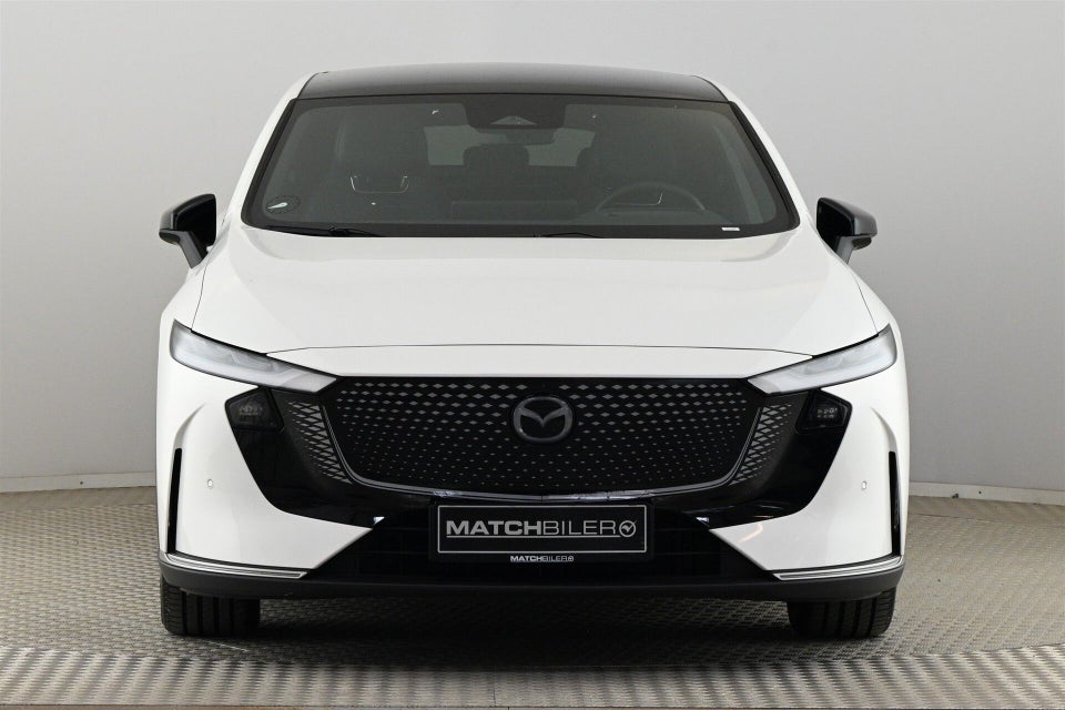 Mazda 6e Takumi 5d