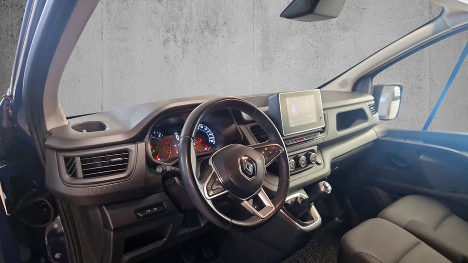 Renault Trafic 2,0 dCi 130 L2H1