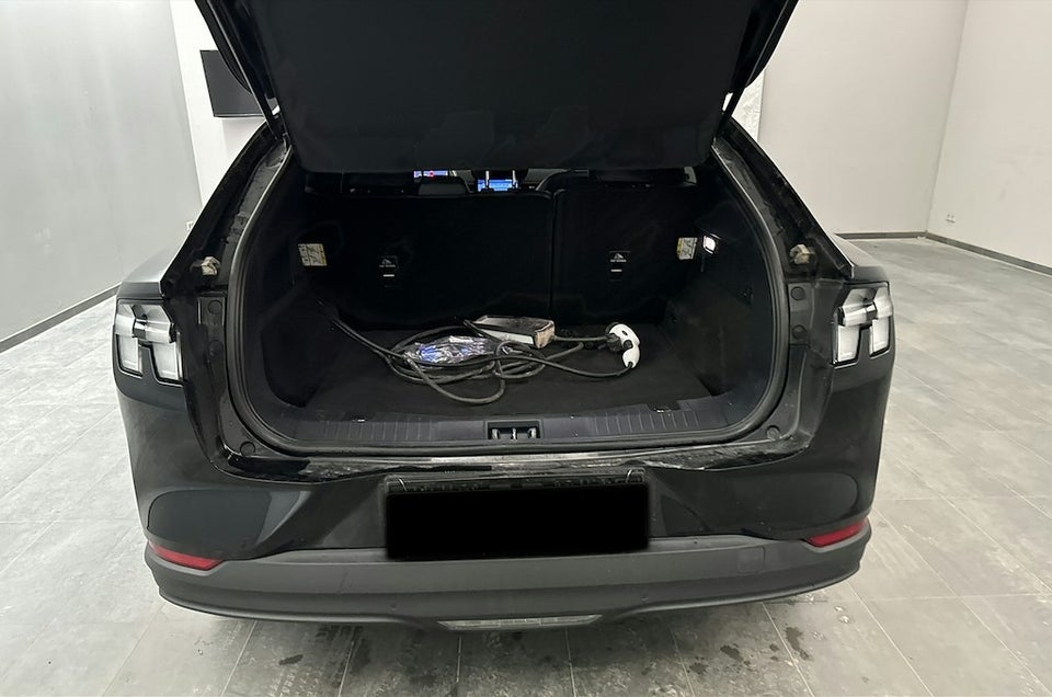 Ford Mustang Mach-E 75 Standard Range 5d