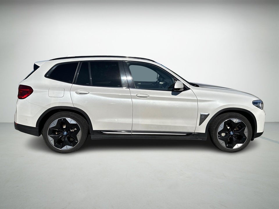 BMW iX3 Charged Plus 5d