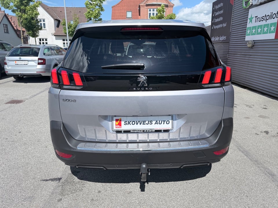 Peugeot 5008 1,5 BlueHDi 130 Allure EAT8 7prs 5d