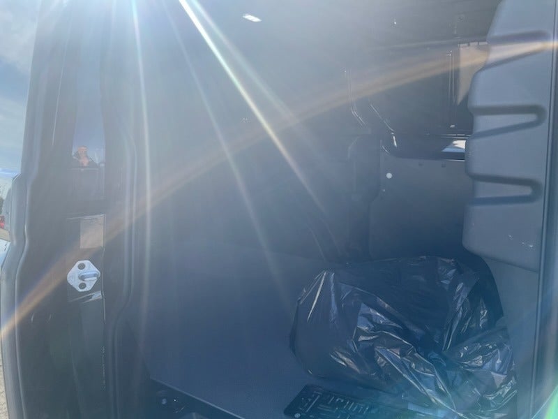 VW ID. Buzz 79 Cargo Comfort
