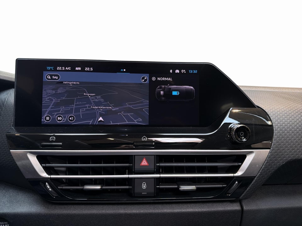 Citroën ë-C4 X 50 Palais Sky 4d