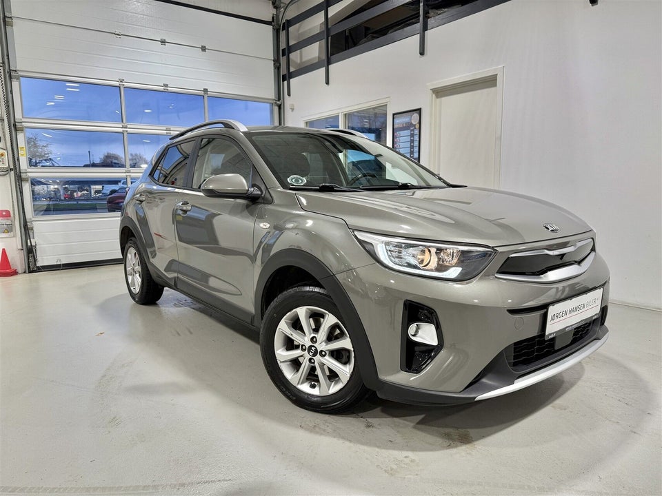 Kia Stonic 1,0 T-GDi Attraction+ 5d