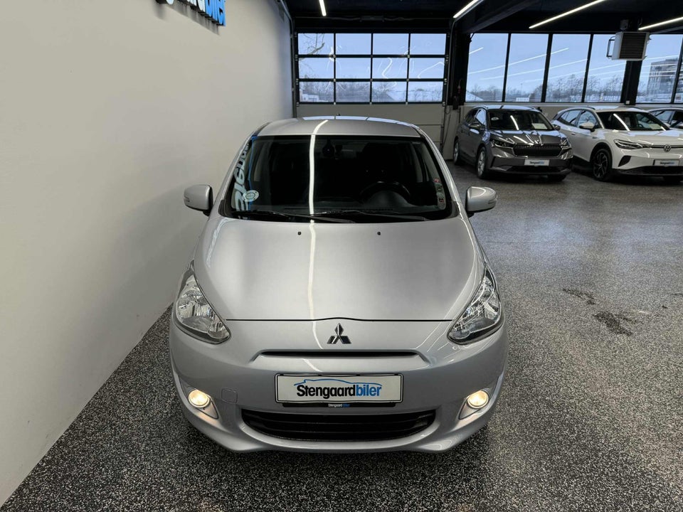 Mitsubishi Space Star 1,2 Intense CVT 5d