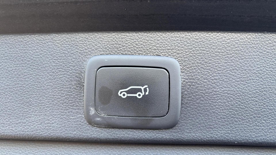 MG Marvel R Luxury 5d