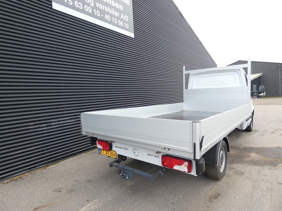 Mercedes Sprinter 317 2,0 CDi A3 Chassis PRO aut. RWD 2d