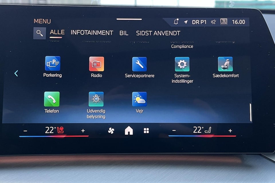 BMW iX1 eDrive20 Fully Charged 5d