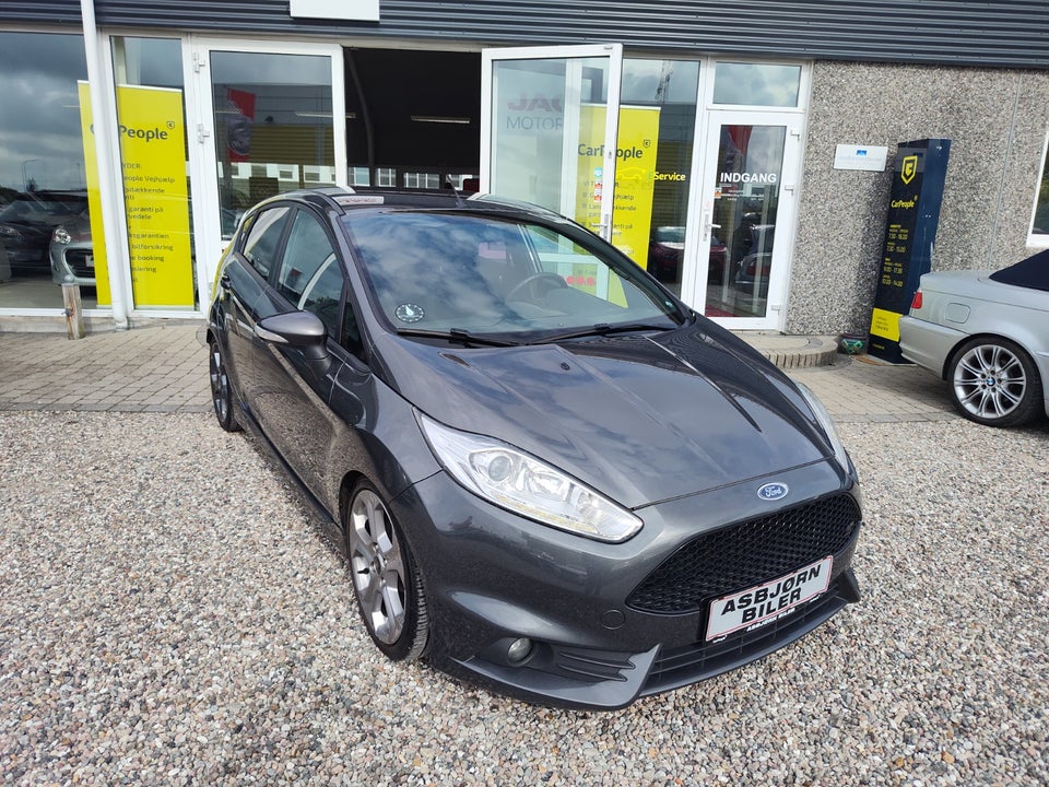 Ford Fiesta 1,0 EcoBoost ST-Line 5d