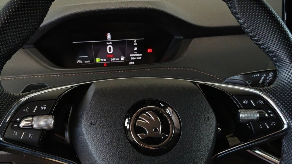 Skoda Enyaq 80 iV Suite 5d