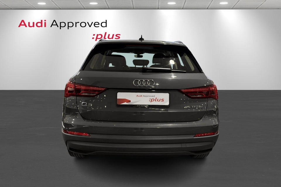 Audi Q3 45 TFSi e Attitude plus S-tr. 5d