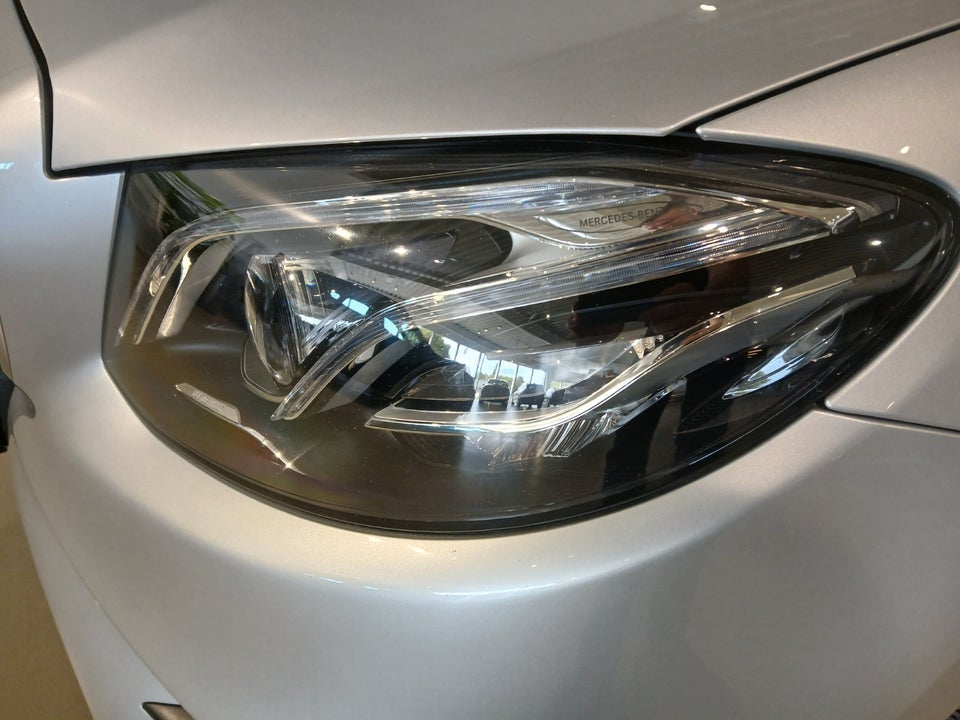 Mercedes E220 d 2,0 AMG Line Coupé aut. 2d