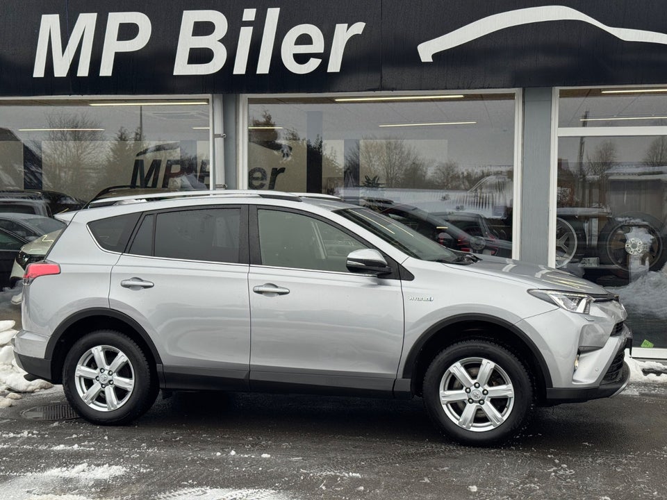 Toyota RAV4 2,5 Hybrid H3 MDS 4x4 5d