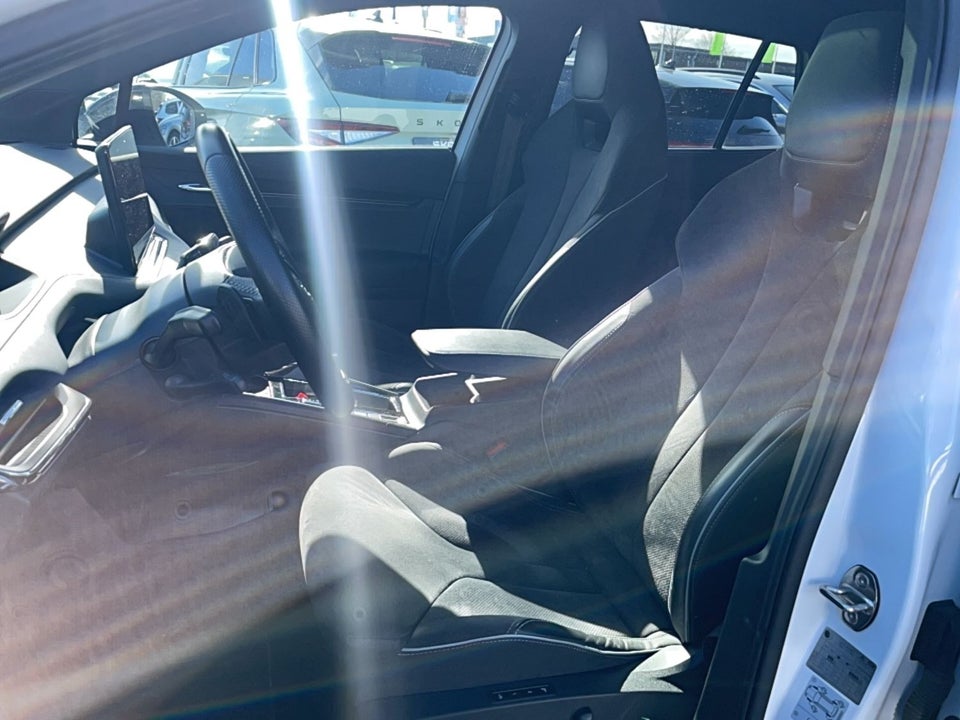 Skoda Enyaq 80 iV Sportline 5d