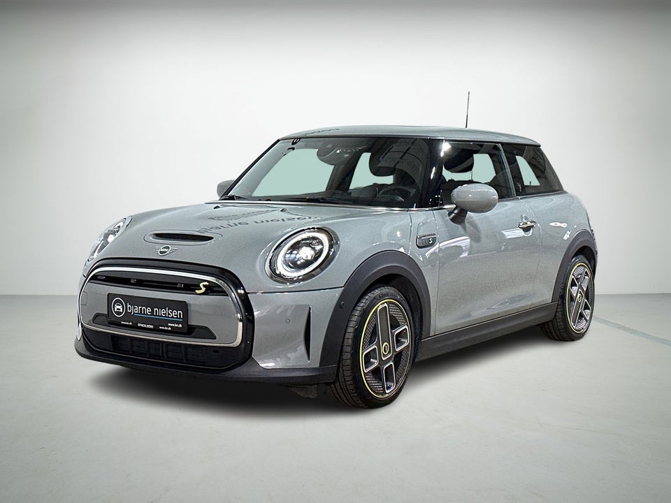 MINI Cooper SE Maximise 3d