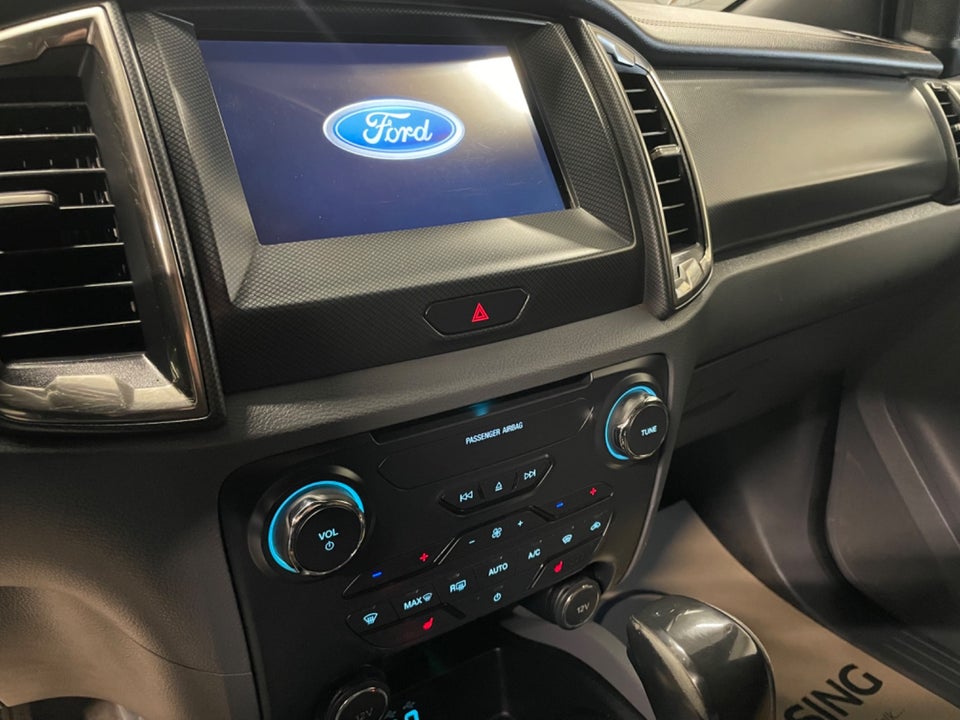 Ford Ranger 3,2 TDCi Db.Kab Wildtrak 4x4 4d