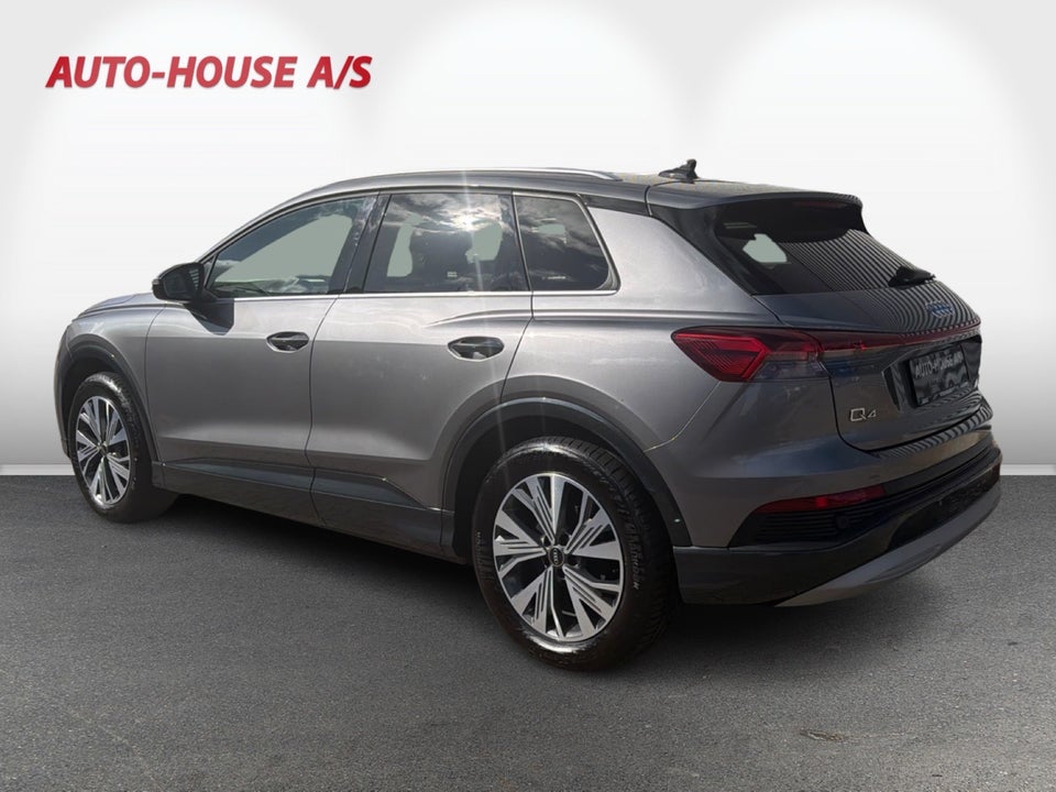 Audi Q4 e-tron 55 quattro 5d