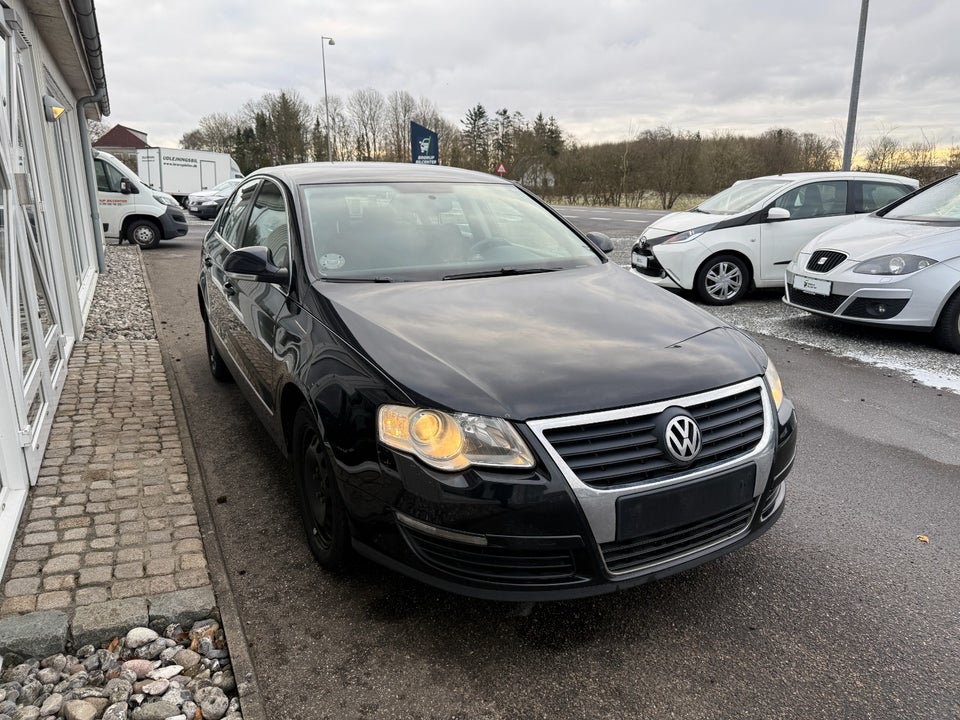 VW Passat 1,6 TDi 105 BlueMotion 4d