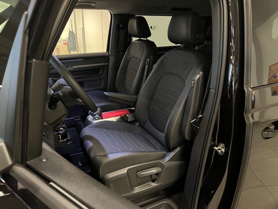 VW ID.Buzz 86 Life+ 7prs LWB 5d