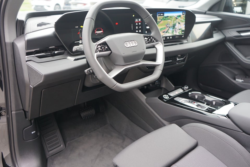 Audi Q6 e-tron S-line quattro 5d