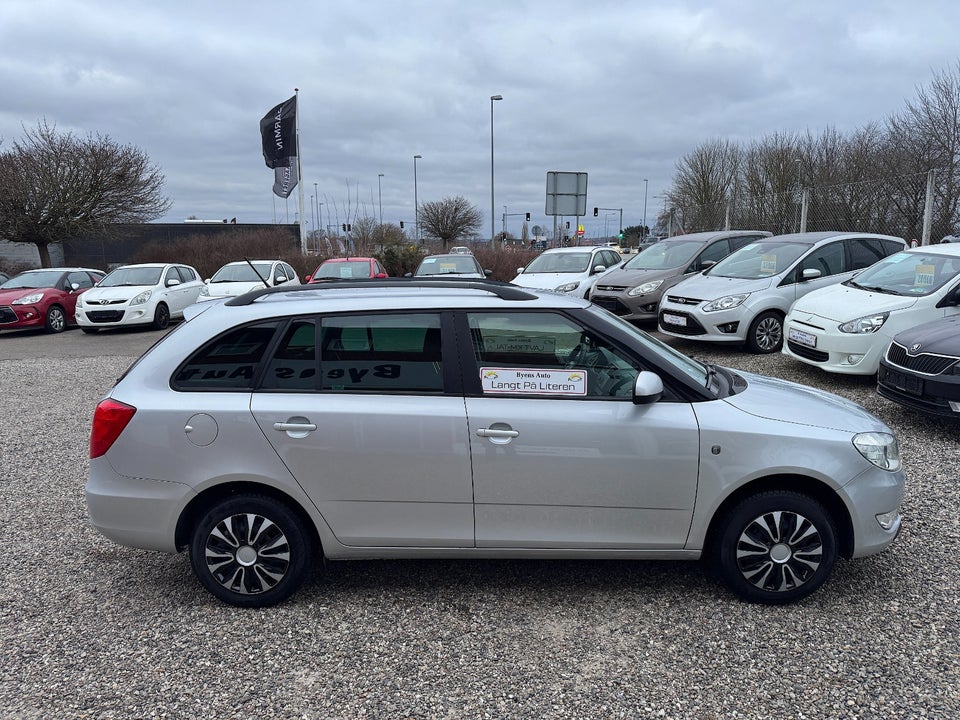 Skoda Fabia 1,2 12V Ambition 5d