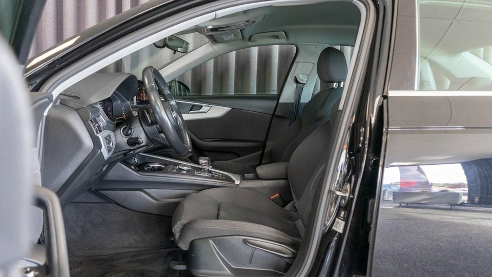 Audi A4 2,0 TFSi 190 Sport S-tr. 4d
