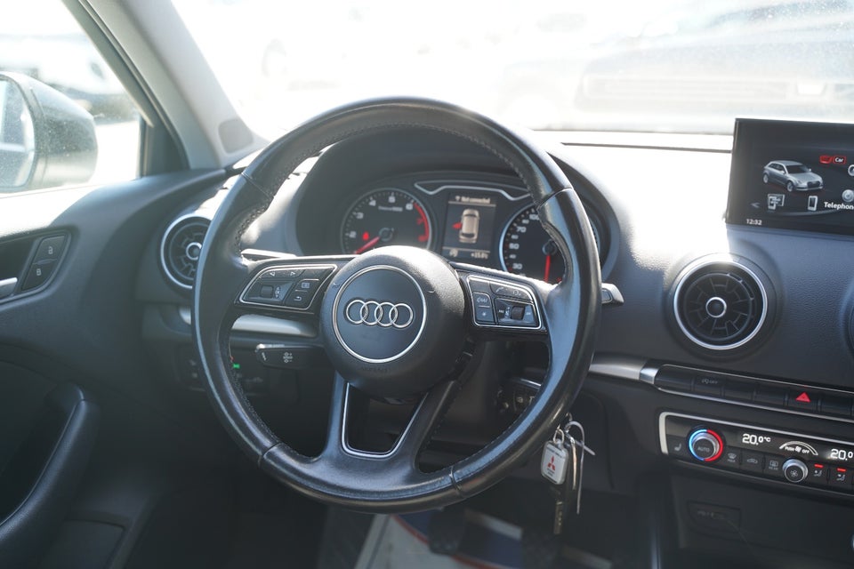 Audi A3 1,0 TFSi 116 Sportback 5d
