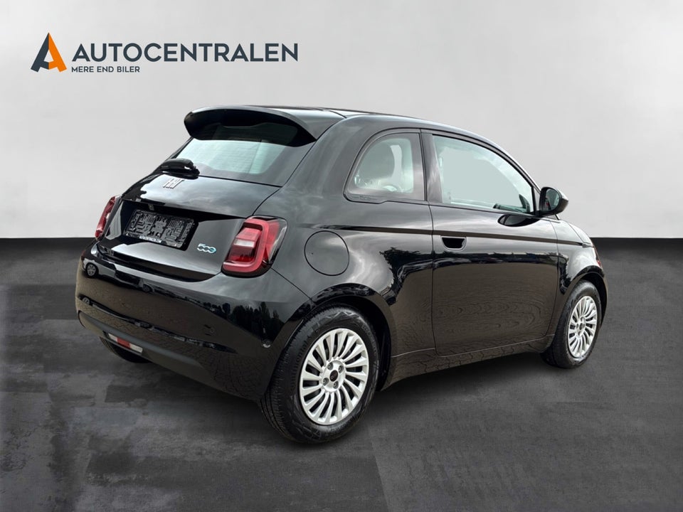 Fiat 500e 42 Icon 3d