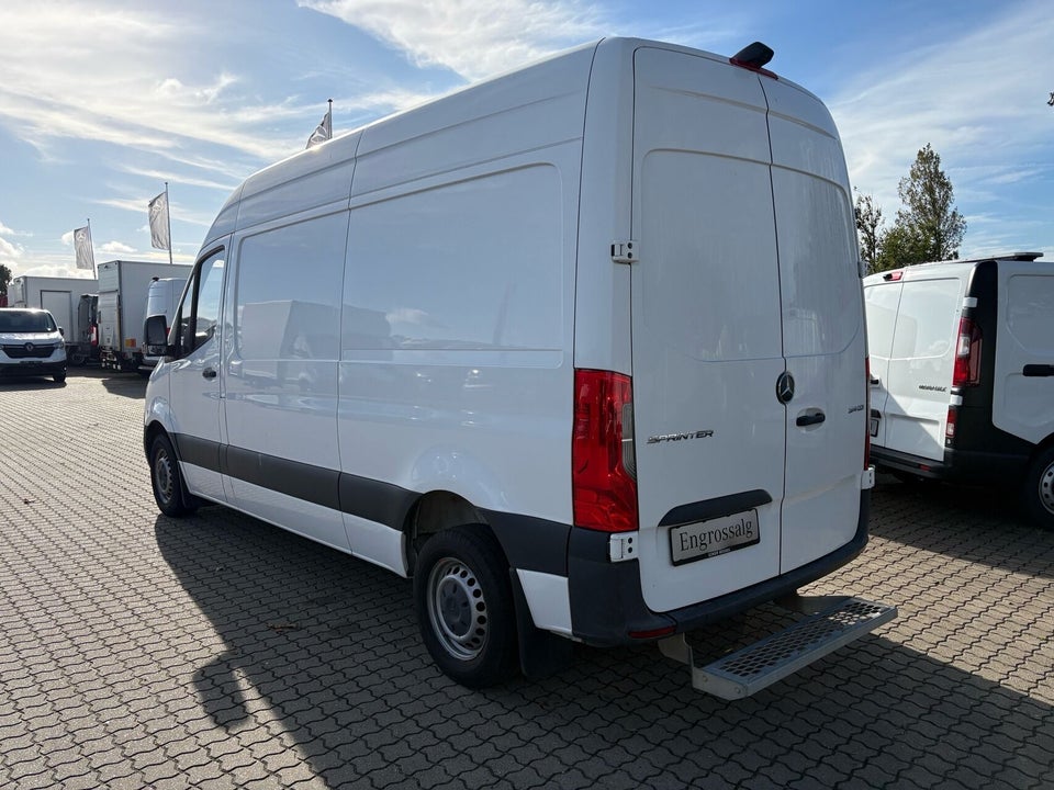 Mercedes Sprinter 314 2,2 CDi A2 Kassevogn aut. FWD