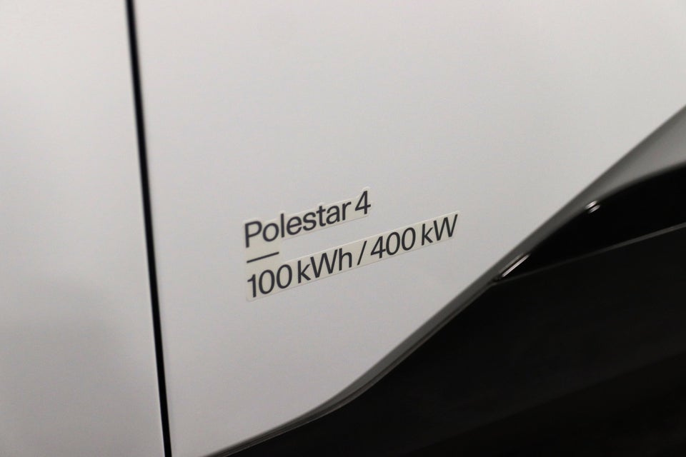 Polestar 4 Long Range AWD 5d
