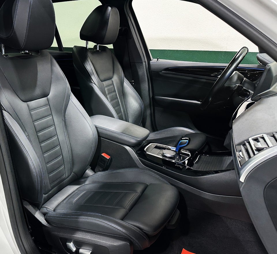 BMW iX3 Charged Plus M-Sport 5d