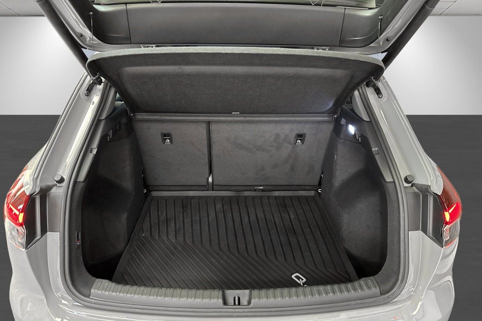 Audi Q4 e-tron 45 S-line 5d