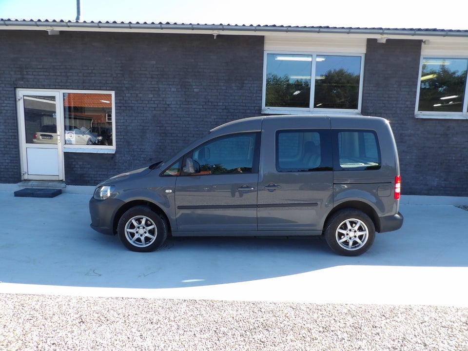 VW Caddy 1,6 TDi 75 Trendline BMT 5d
