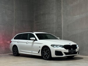 BMW 530e, modelår 2022, 111,000 km