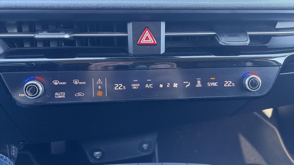 Kia EV6 77 Long Range Upgrade 5d