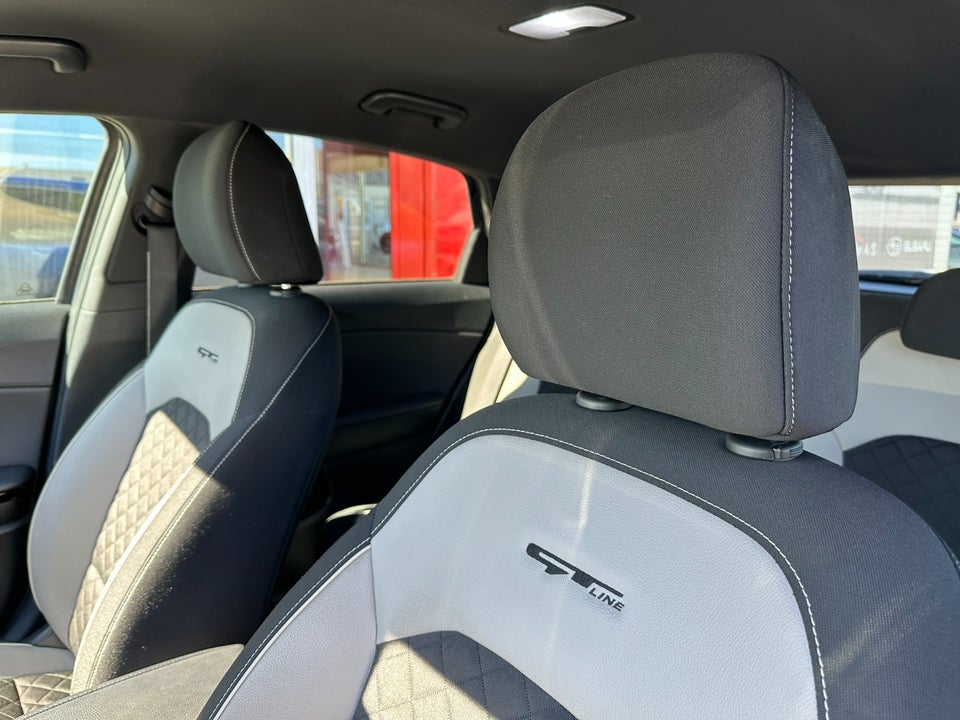 Kia Ceed 1,4 T-GDi GT-Line DCT 5d