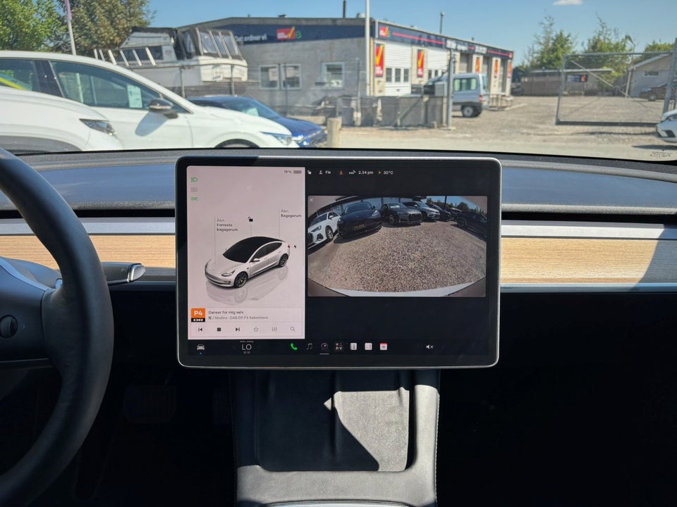 Tesla Model 3 RWD 4d