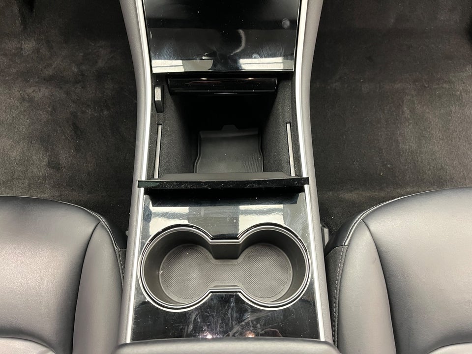 Tesla Model 3 Performance AWD 4d