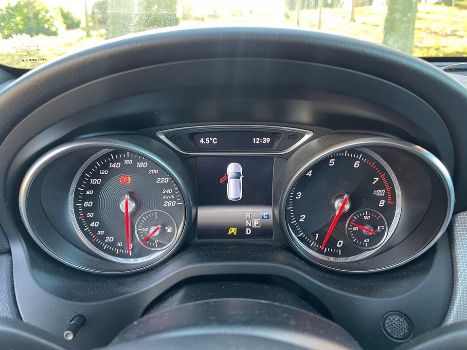 Mercedes CLA200 1,6 Shooting Brake aut. 5d