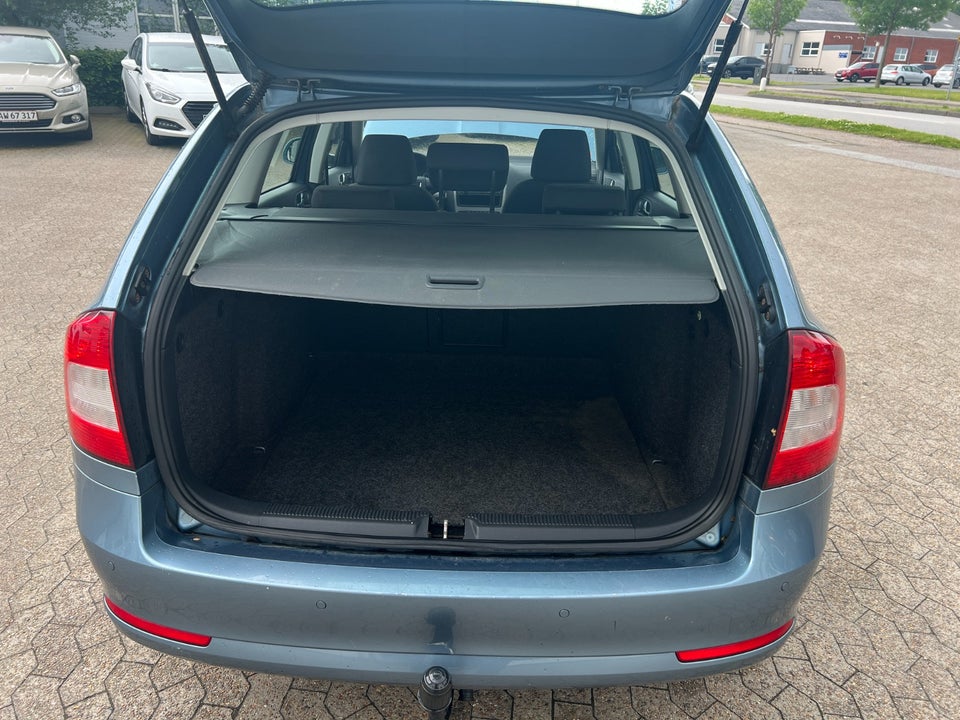 Skoda Octavia 1,4 TSi 122 Elegance Combi DSG 5d