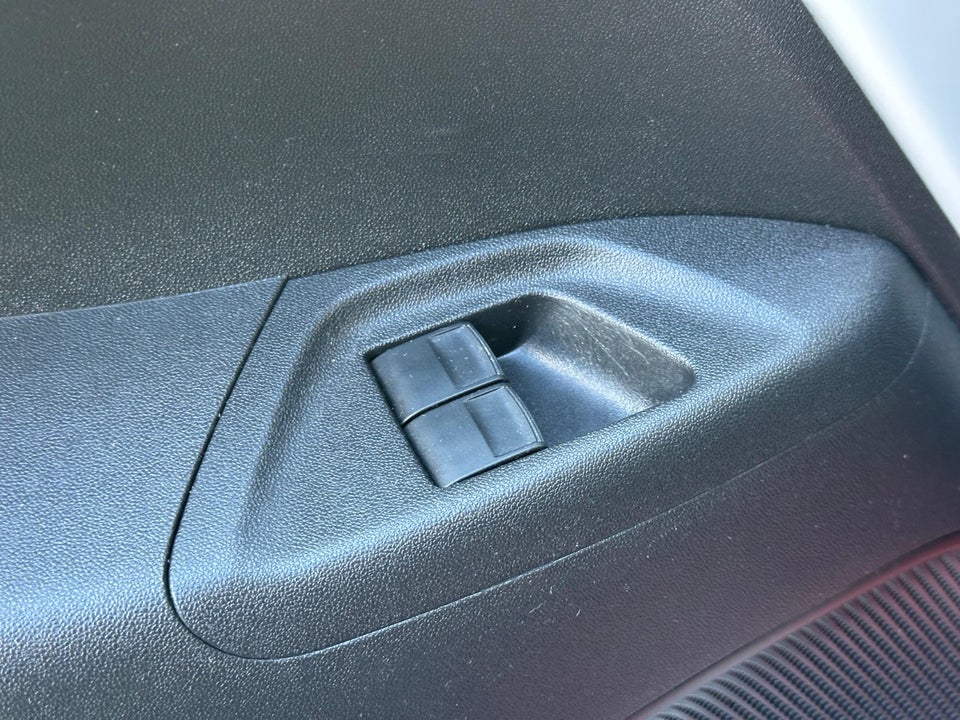 Toyota Aygo 1,0 VVT-i x-press 5d