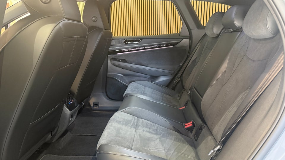 VW ID.7 86 Pro S Tourer 5d